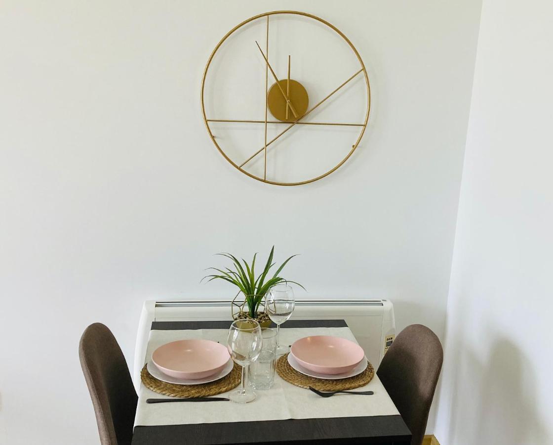 Apartamento Aravi มัลปิกา ภายนอก รูปภาพ
